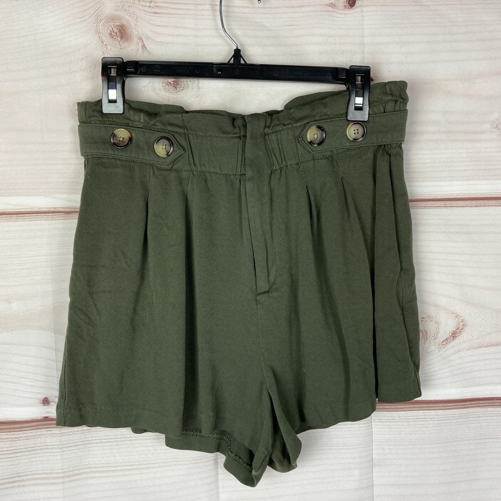 a.n.a. Short Women 10 Green Button-Trim Paperbag Pleated Front Pockets High Rise